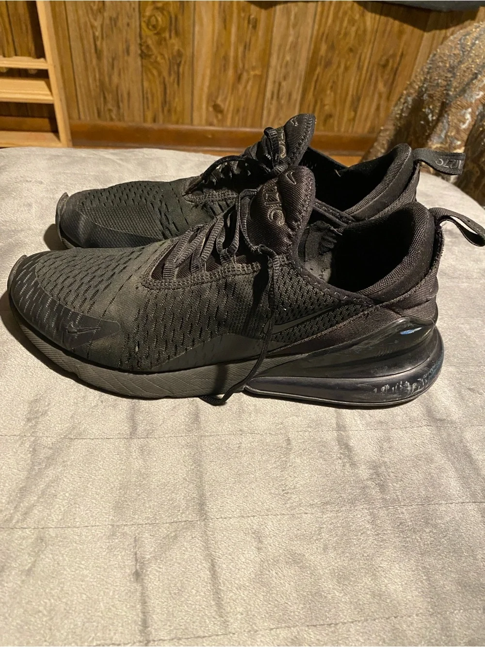 Nike Air Max 270 Men's Athletic Shoe - Black